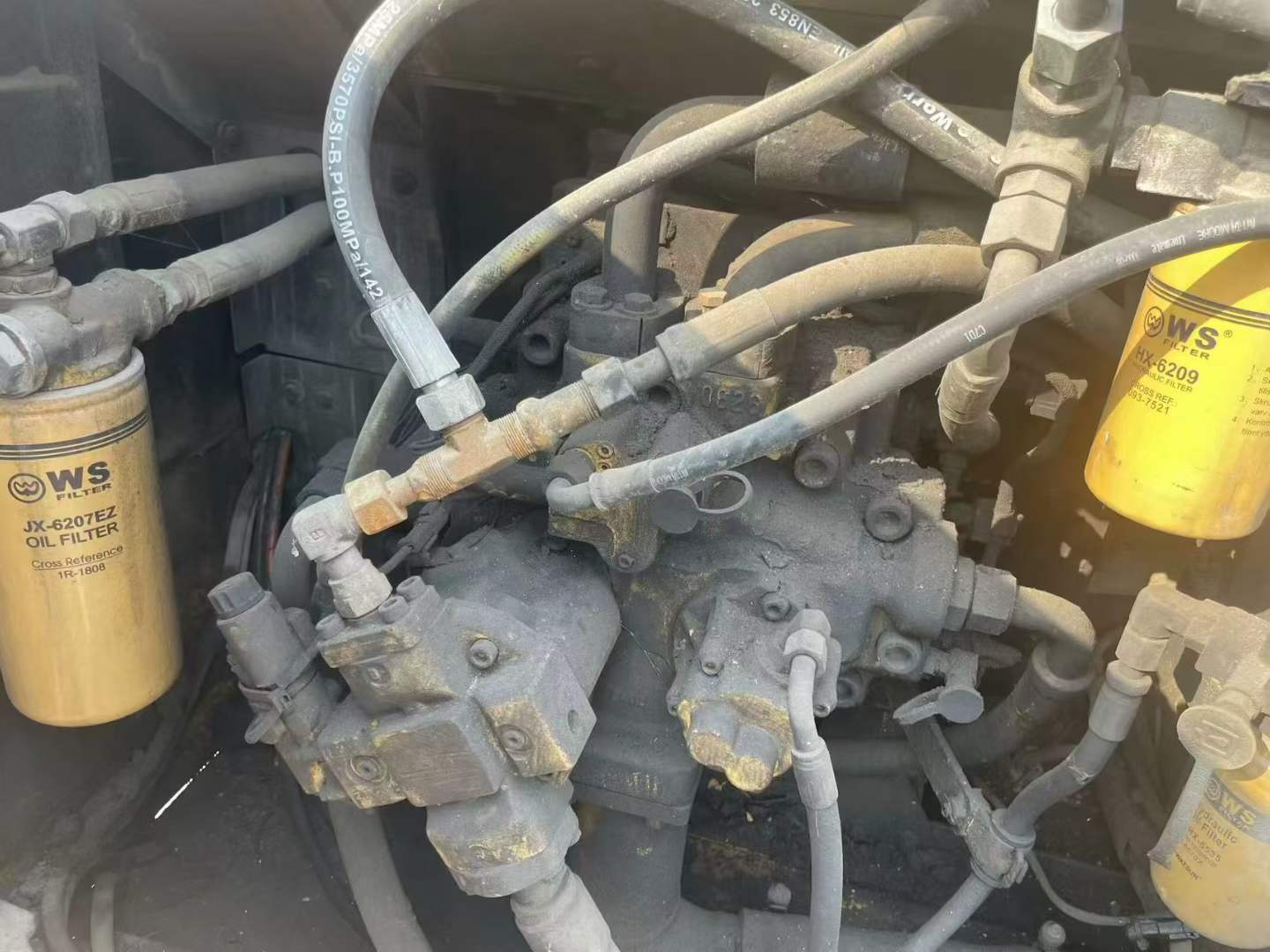 Used Caterpillar 330B Excavator 2016 Model / 4