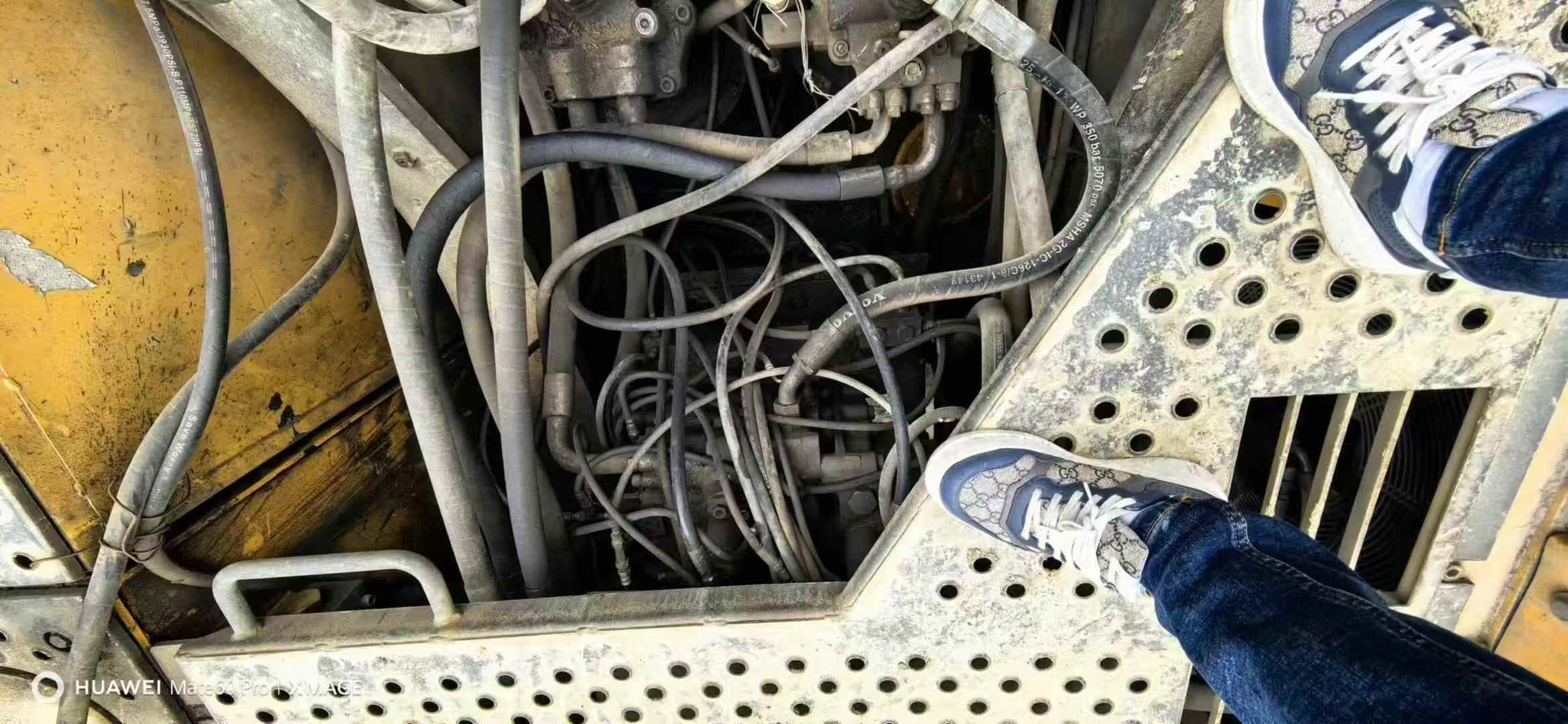 Used Volvo EC700C Excavator 2016 Model / 7