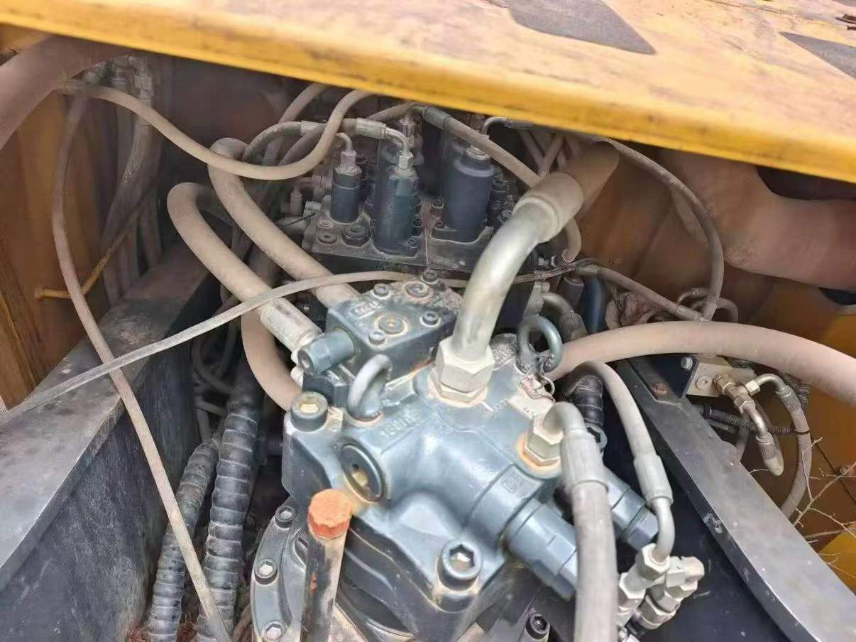 Used XCMG XE215 Excavator 2021 Model / 5