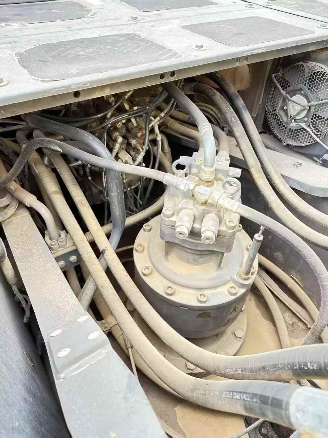 Used Sumitomo SH360-5 Excavator 2020 Model / 4