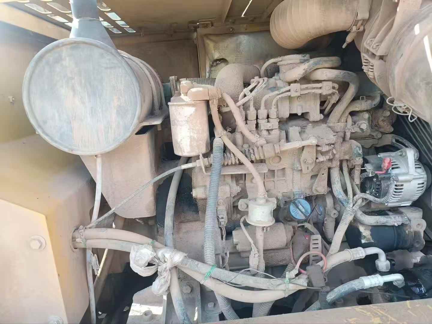 Used XCMG XE75C Excavator 2018 Model / 7