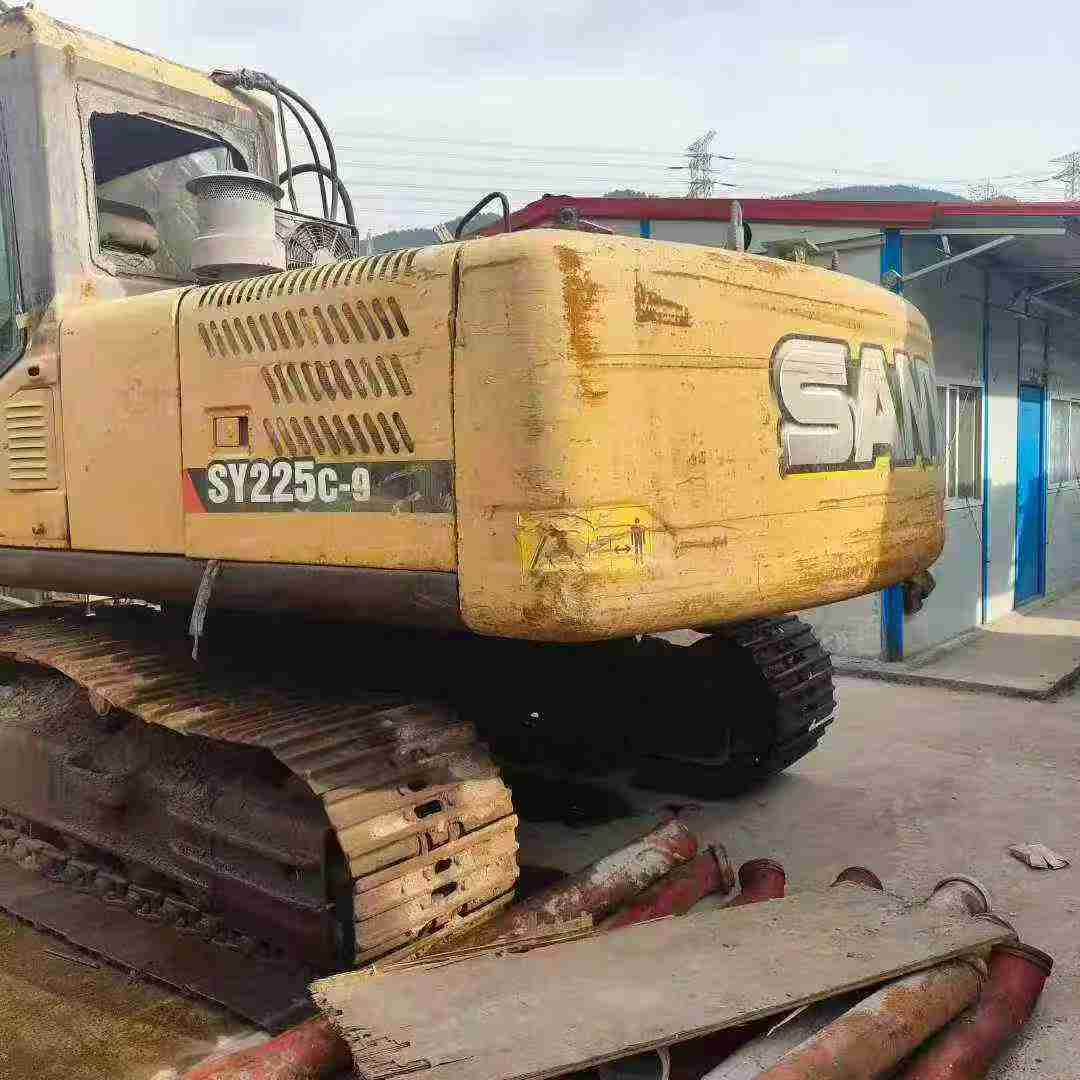 Used Sany SY205C-8 Excavator 2016 Model / 4