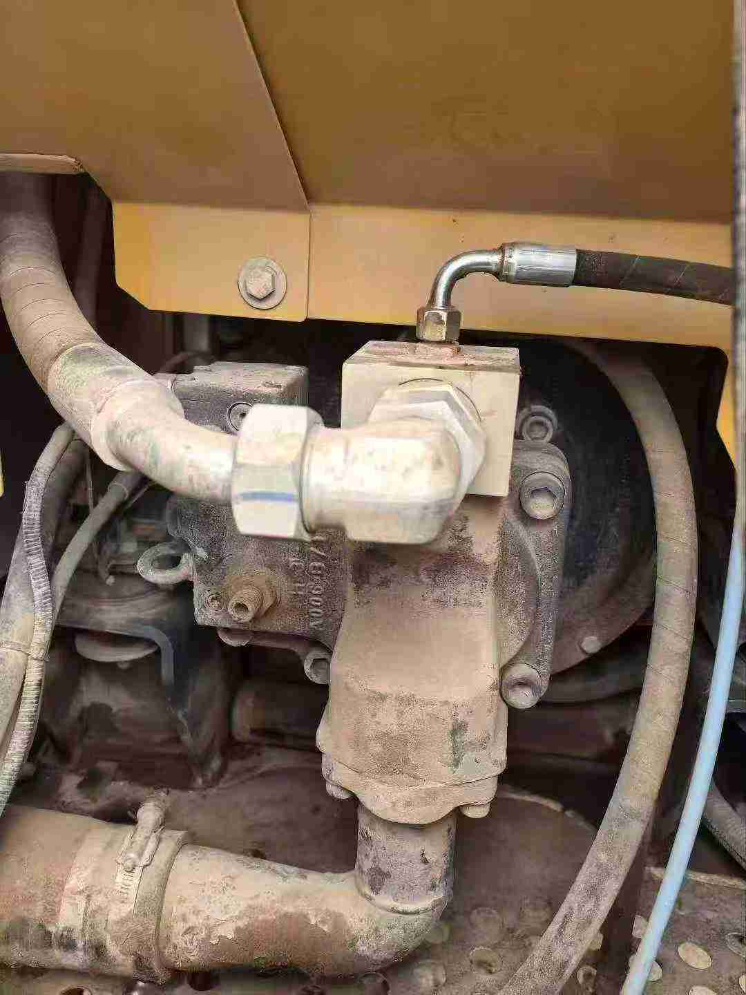 Used XCMG XE75C Excavator 2022 Model / 5