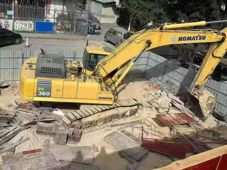 Used Komatsu PC360-7 Excavator 2014 Model / 4