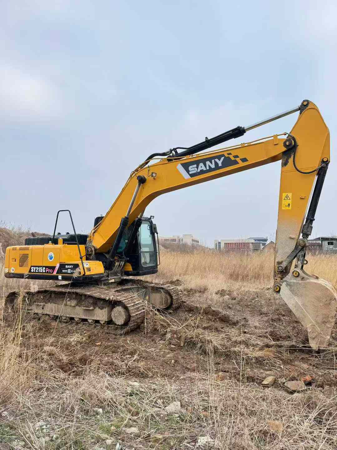 Used Sany SY200C Excavator 2021 Model / 4