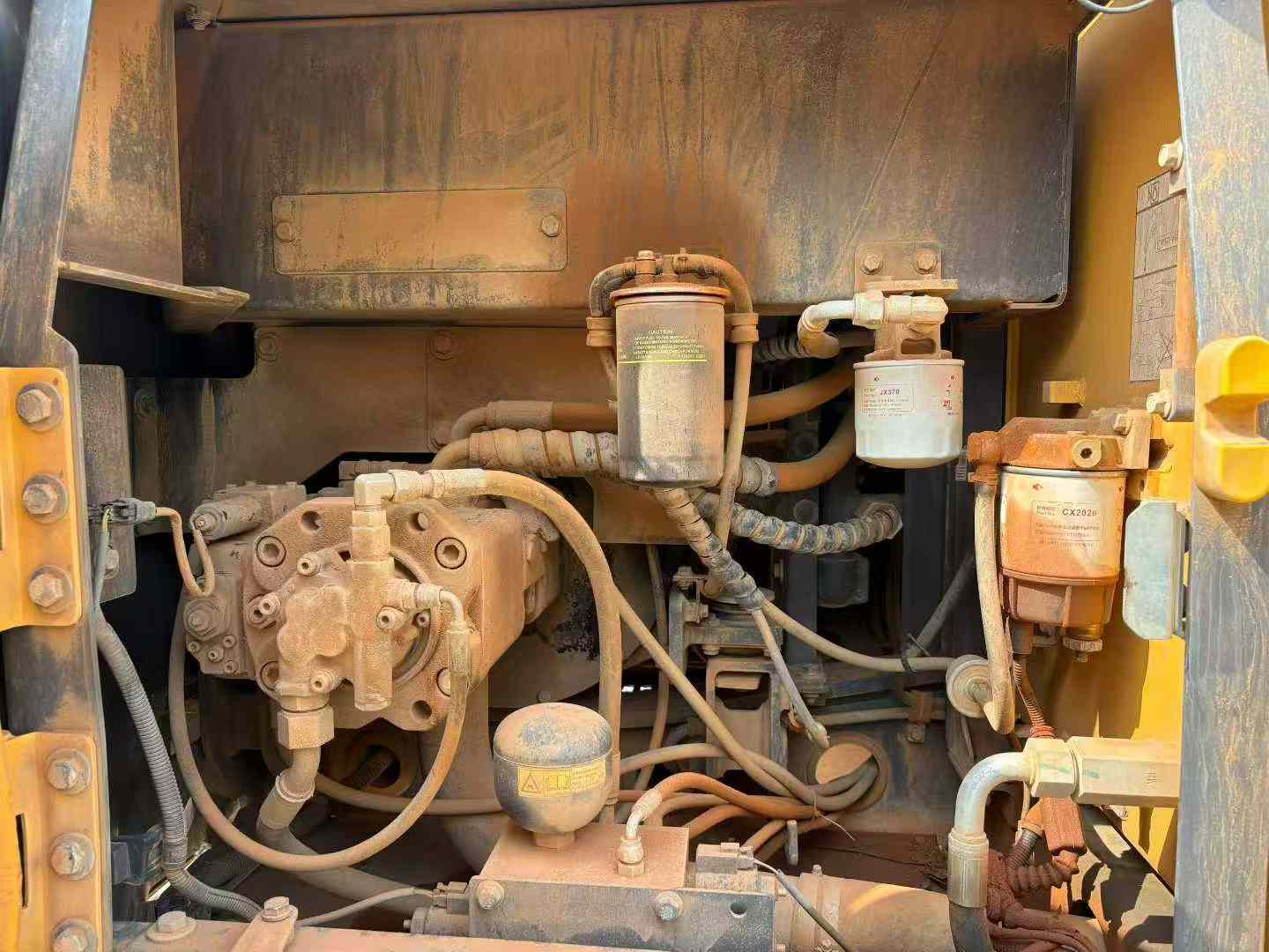 Used Volvo L120E Excavator 2019 Model / 3