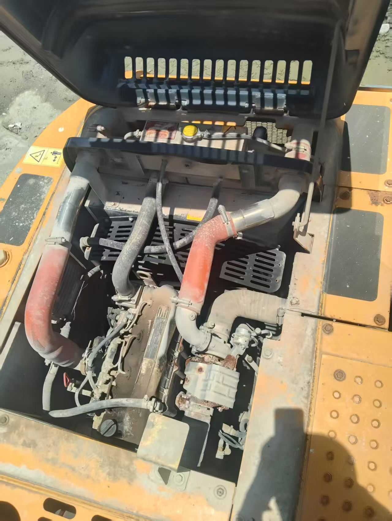 Used XCMG XE135B Excavator 2020 Model / 9