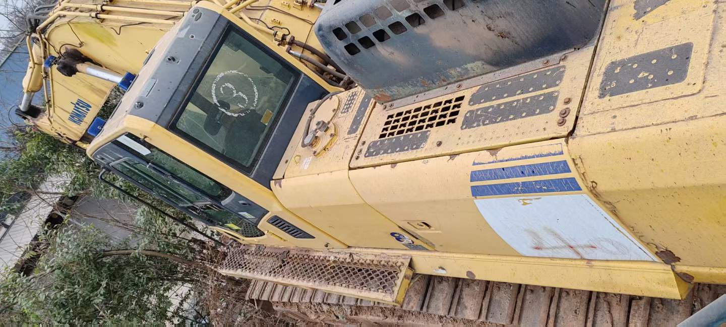 Used Komatsu PC450-8 Excavator 2016 Model / 4