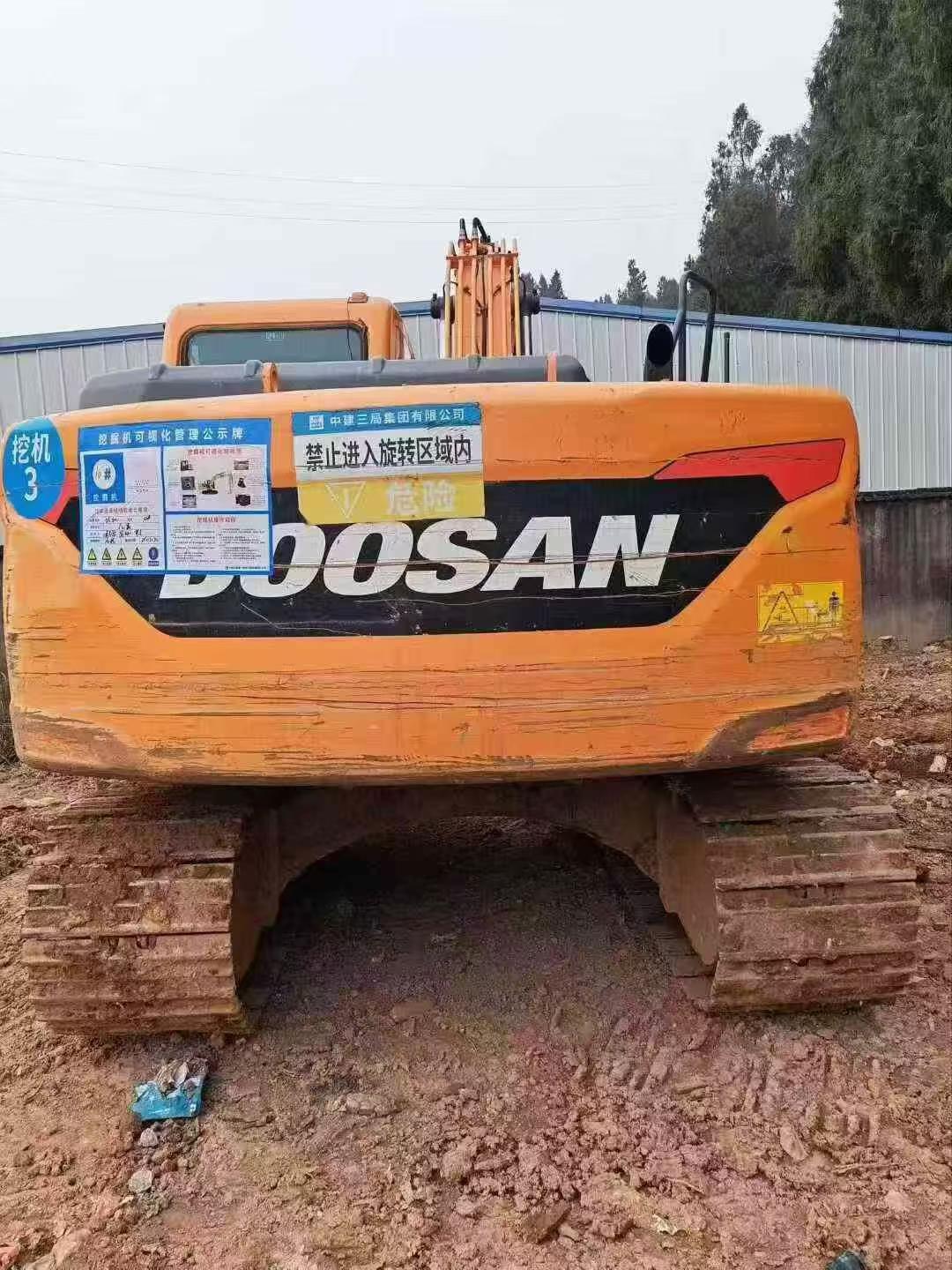 Used Doosan DH150 Excavator 2020 Model / 4