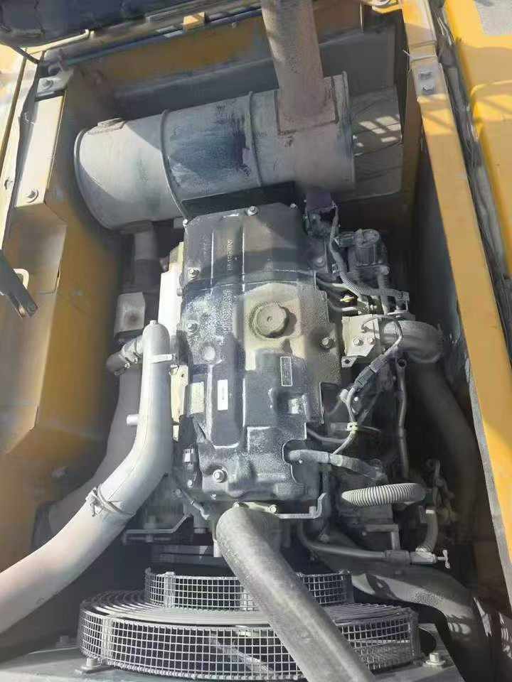 Used Sany SY215C Excavator 2016 Model / 2