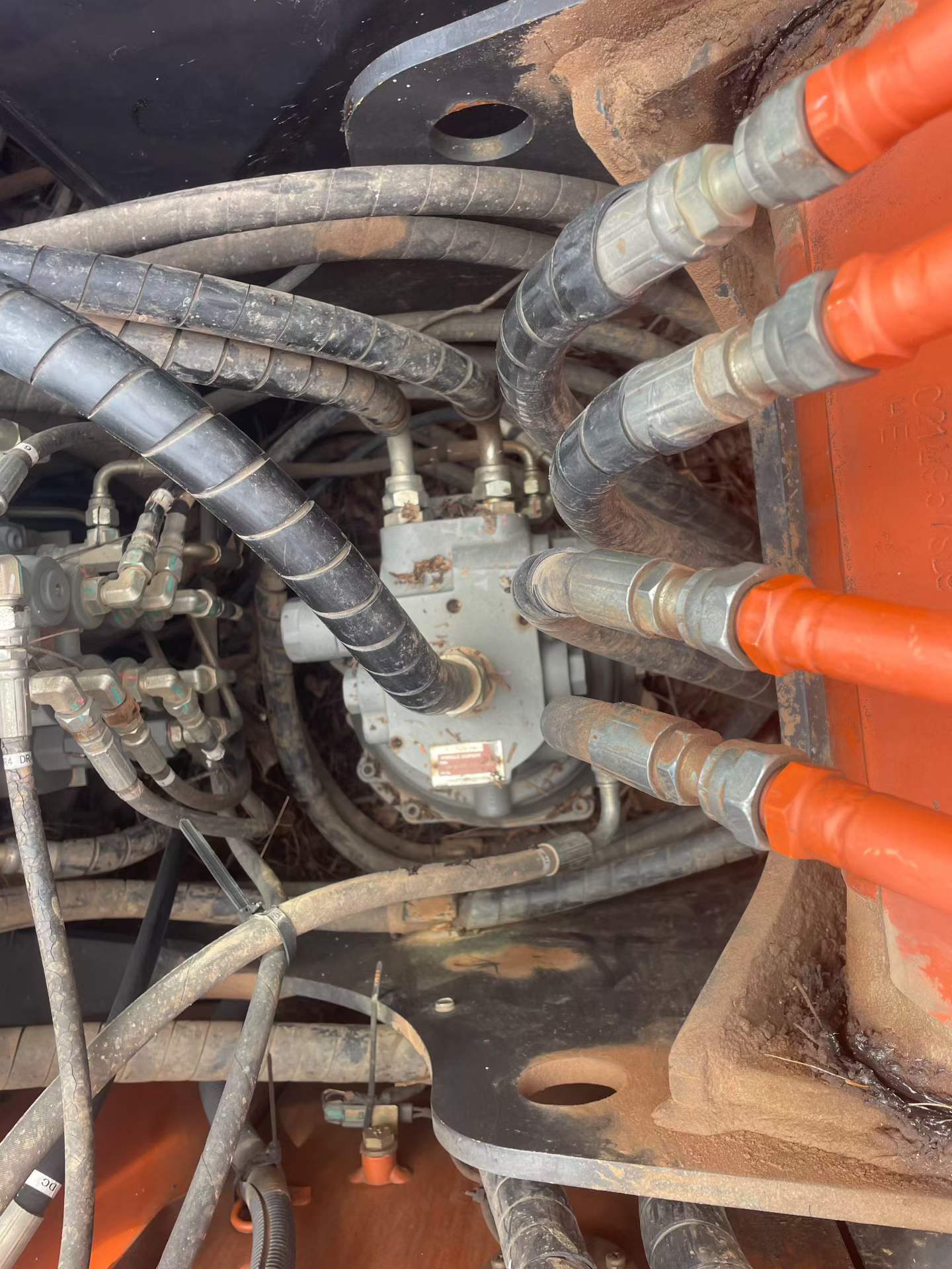 Used Hitachi ZX70-5A Excavator 2022 Model / 7