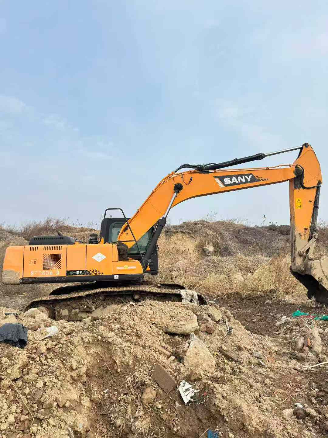 Used Sany SY235C-8 Excavator 2014 Model / 8