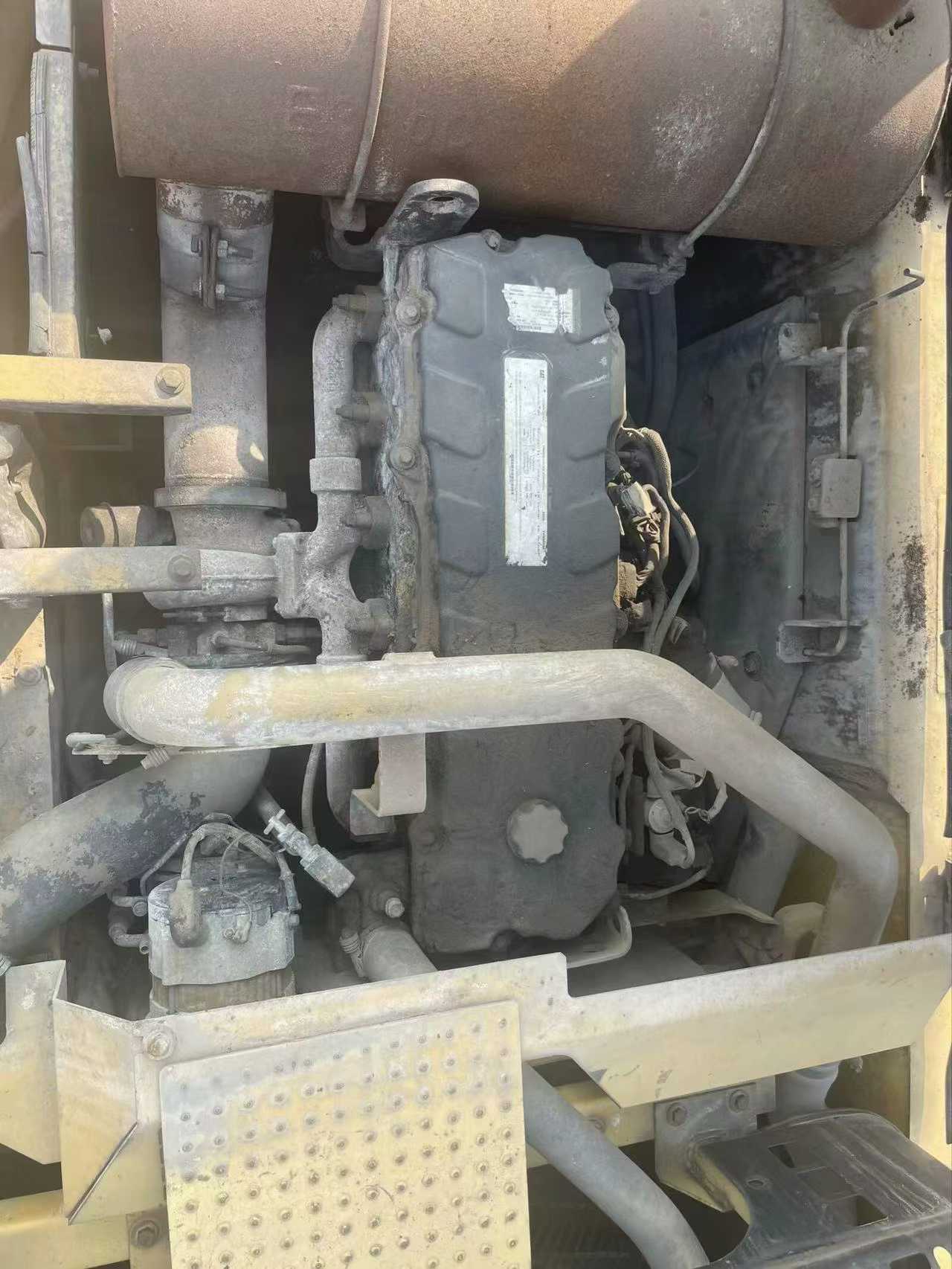 Used Caterpillar 330B Excavator 2016 Model / 9