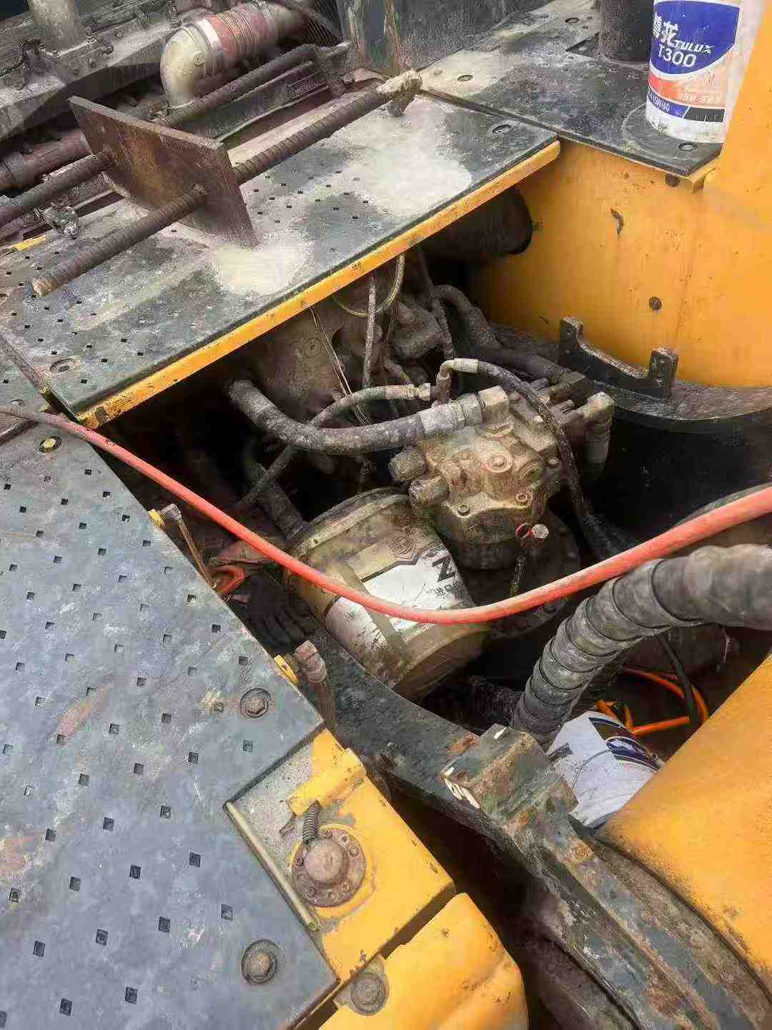 Used Hyundai R385LC-9 Excavator 2011 Model / 2