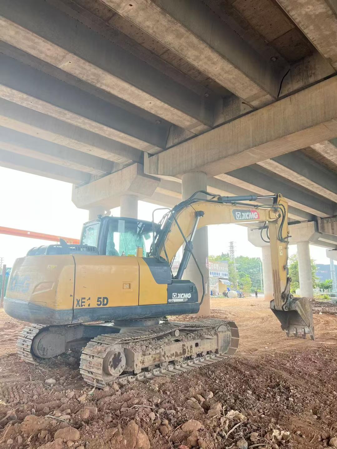 Used XCMG XE135D Excavator 2022 Model / 2