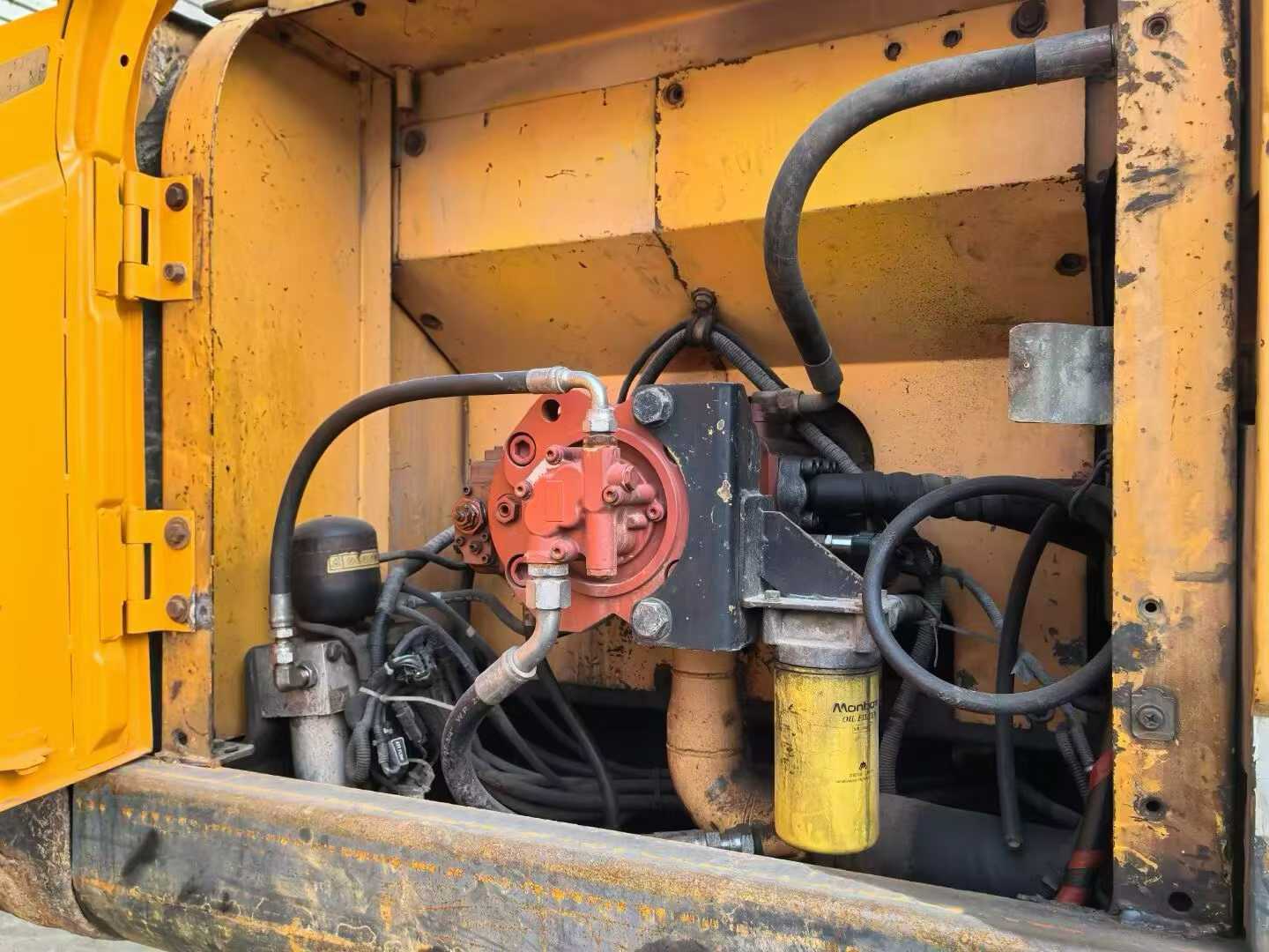 Used Hyundai R225-7 Excavator 2014 Model / 5