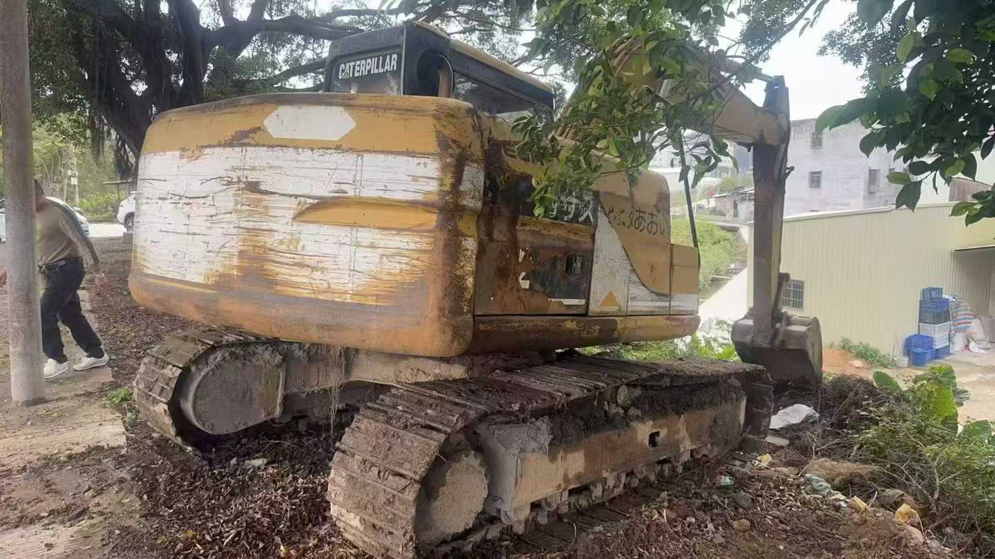 Used Caterpillar 312V2 Excavator 2016 Model / 2