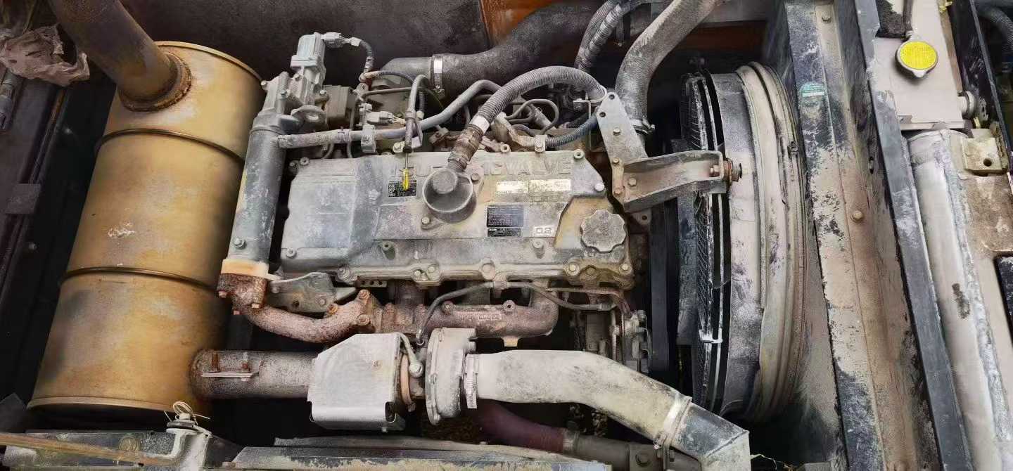 Used Case CX240 Excavator 2016 Model / 2