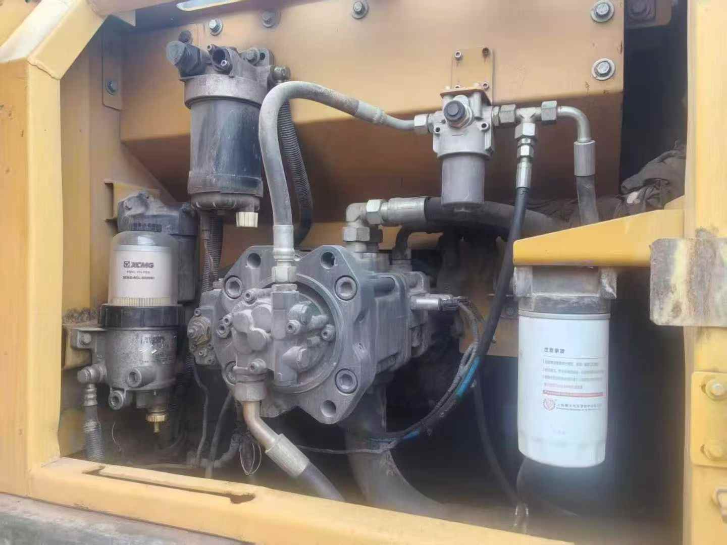 Used XCMG XE200 Excavator 2018 Model / 4