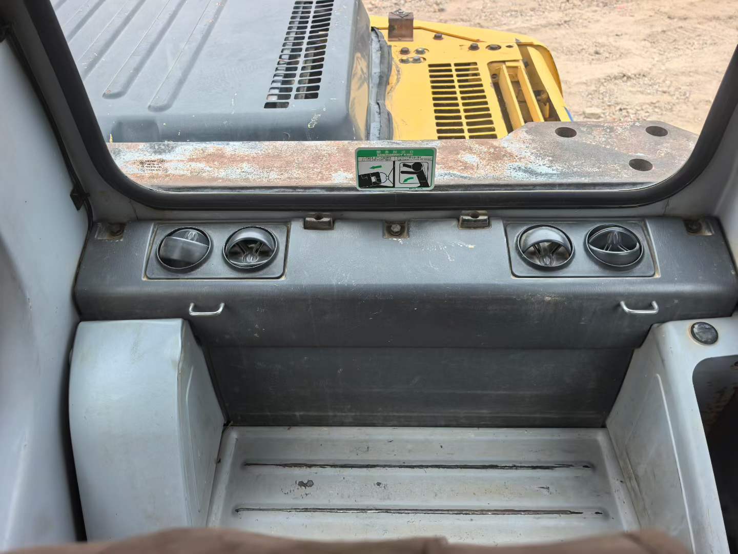 Used Komatsu PC130-7K Excavator 2016 Model / 5