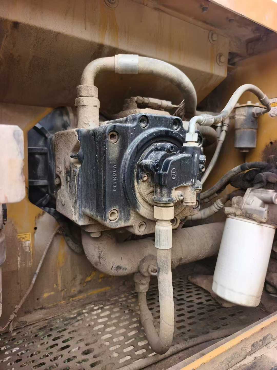 Used Sany SY205C Excavator 2018 Model / 6