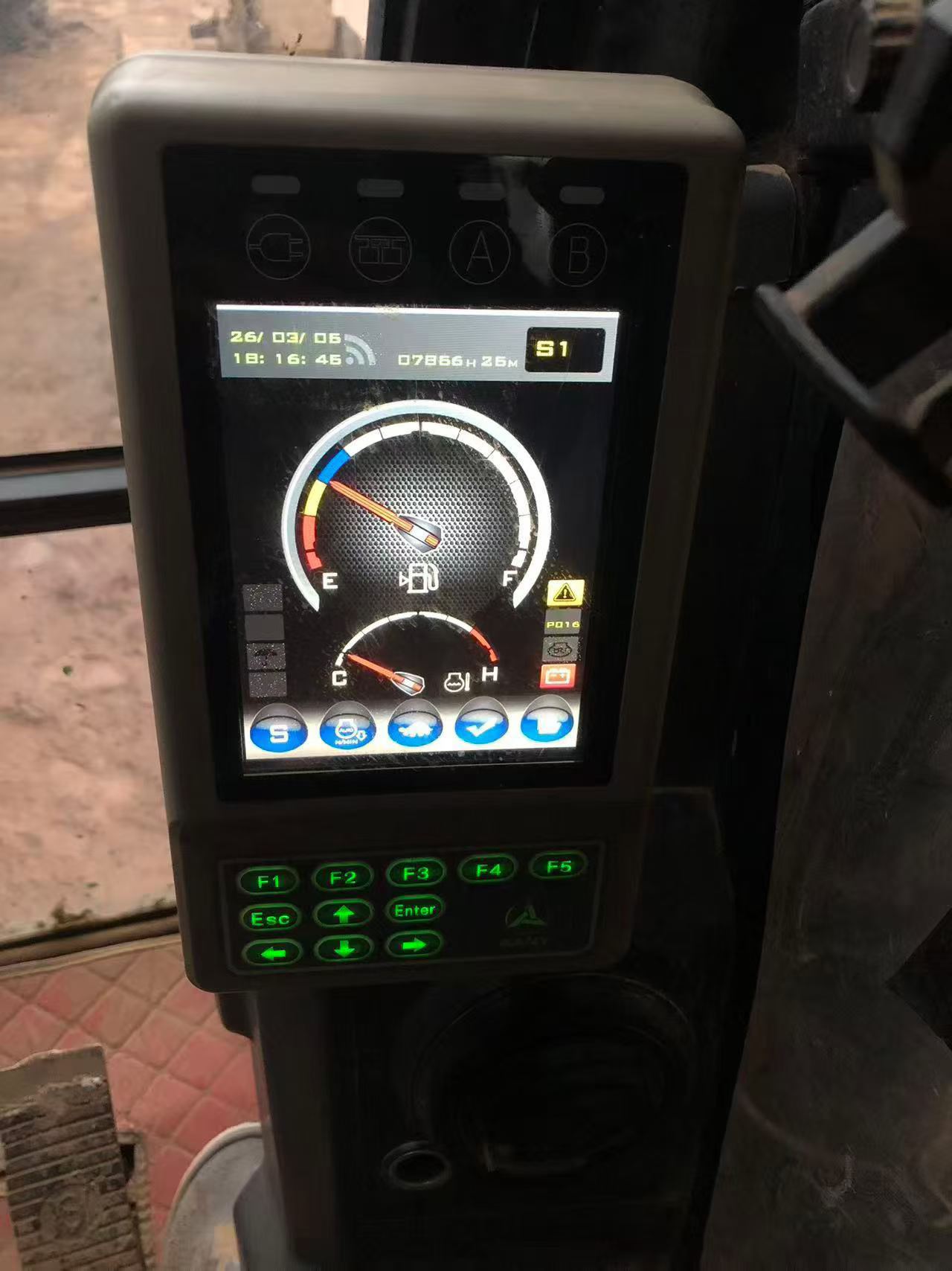 Used Sany SY135-8S Excavator 2017 Model / 5