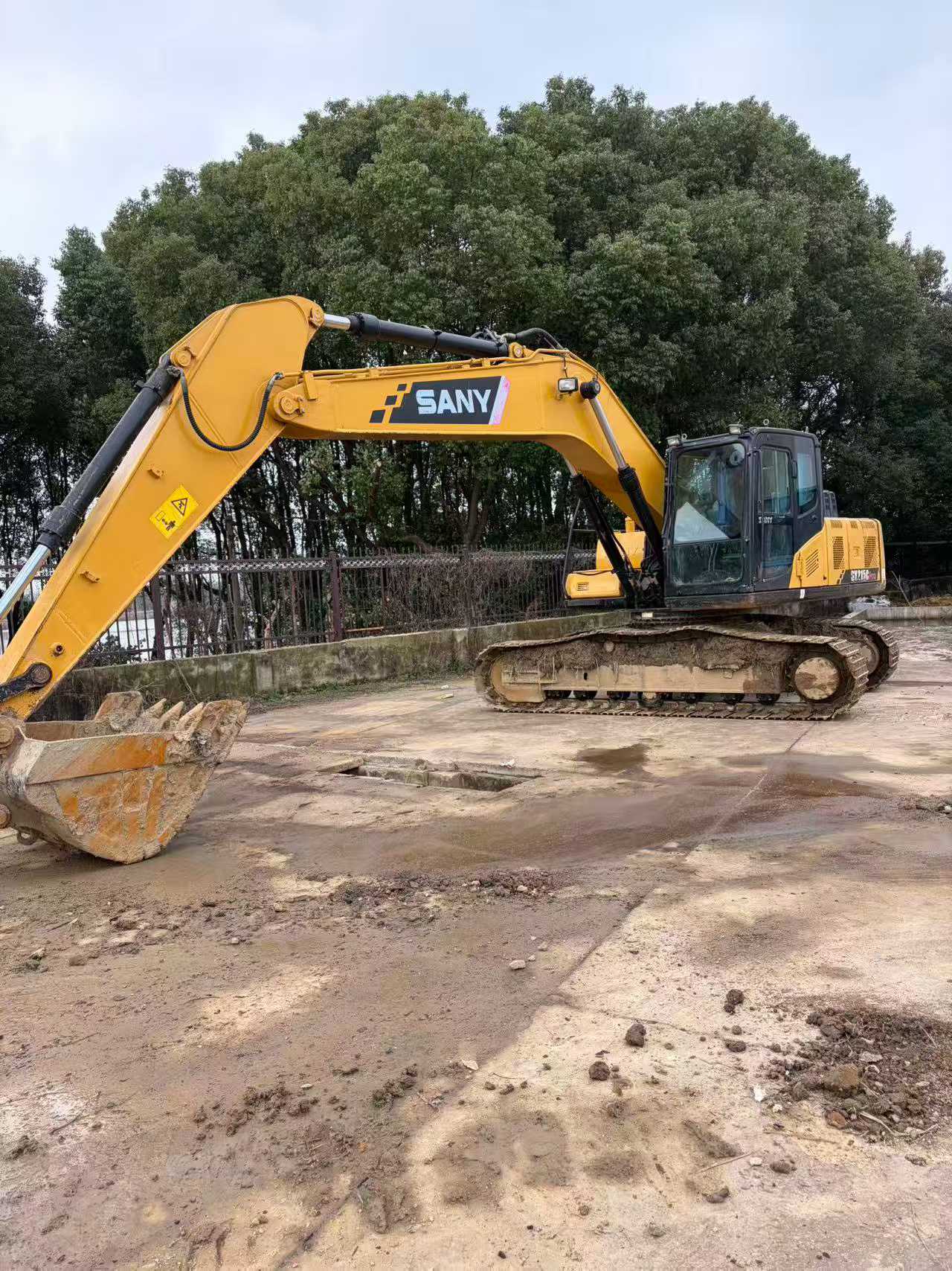Used Sany SY200C Excavator 2021 Model / 2