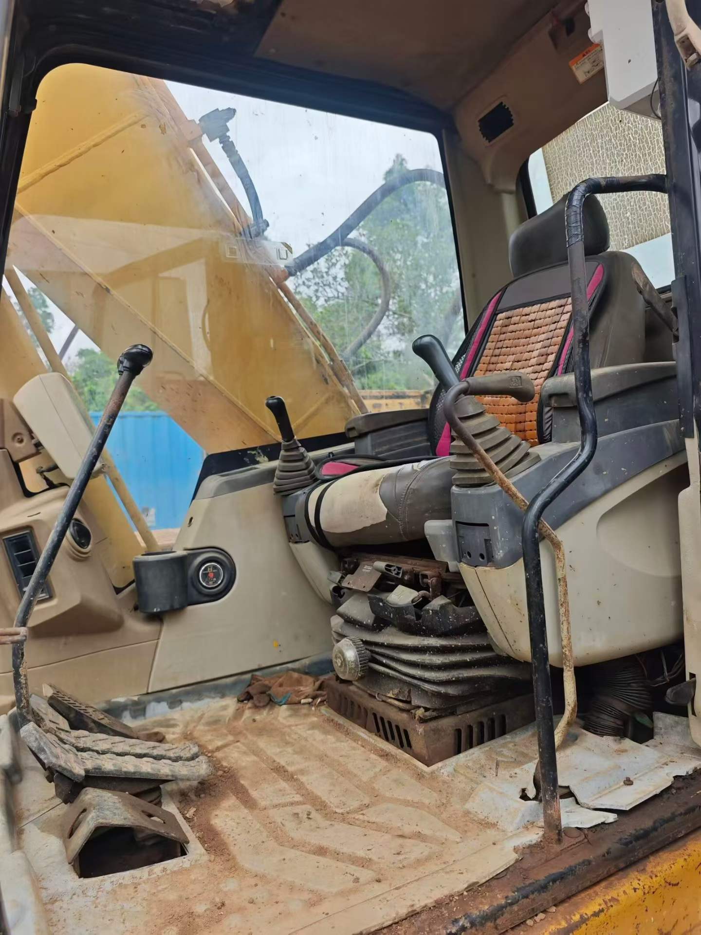 Used Caterpillar 320C Excavator 2016 Model / 9