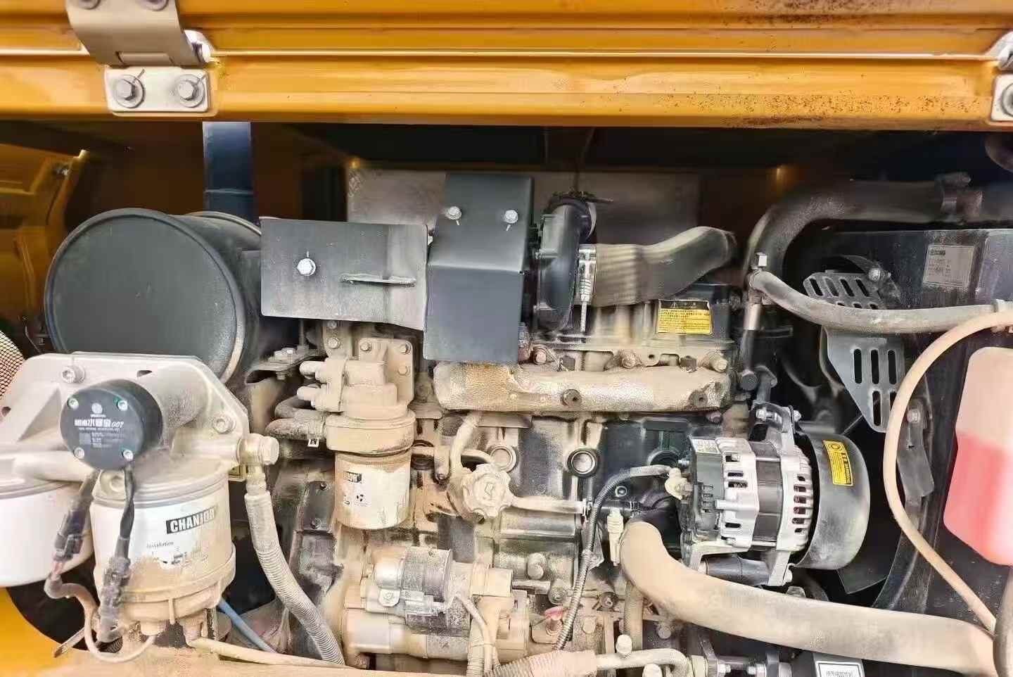 Used XCMG XE75C Excavator 2023 Model / 6