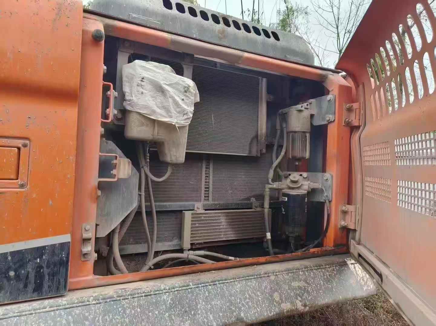 Used Doosan DX260LC Excavator 2019 Model / 3