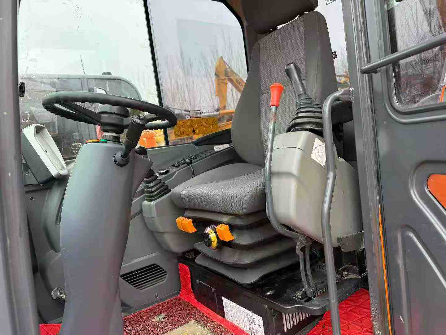 Used Doosan DH60 Excavator 2023 Model / 8