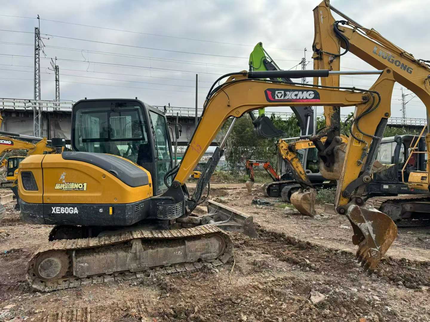 Used XCMG XE60 Excavator 2023 Model / 3