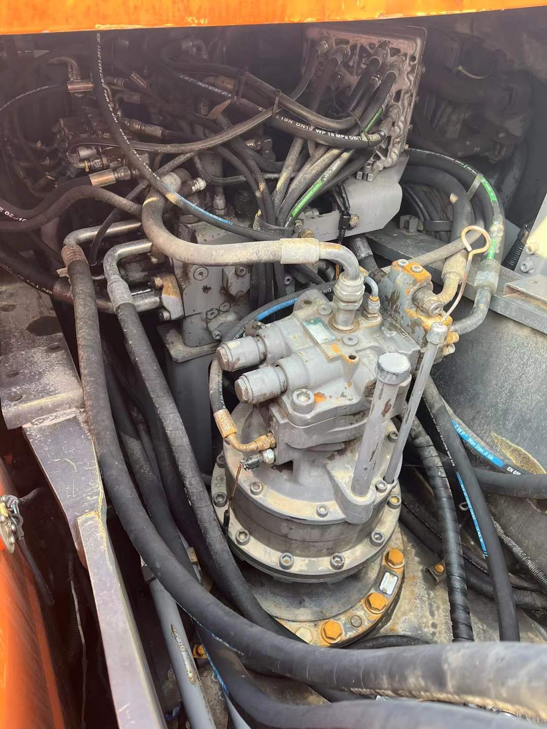 Used Hitachi EX200-3 Excavator 2016 Model / 7