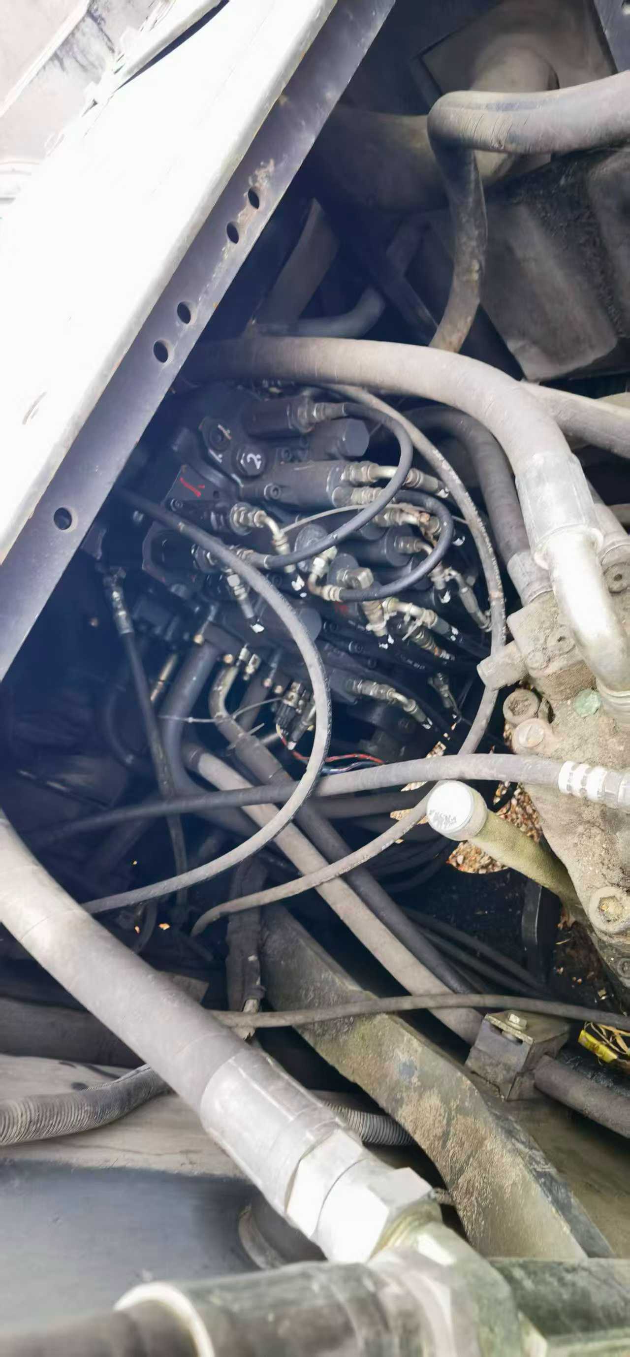 Used Case CX240 Excavator 2016 Model / 4