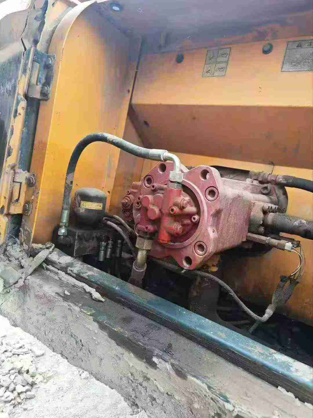 Used Hyundai R275LC-9T Excavator 2016 Model / 2