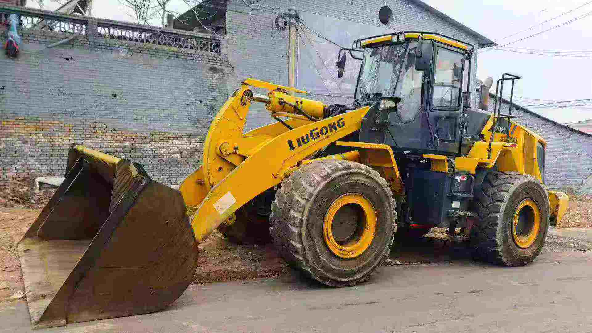 Buy LiuGong CLG870H Used Loader / 3