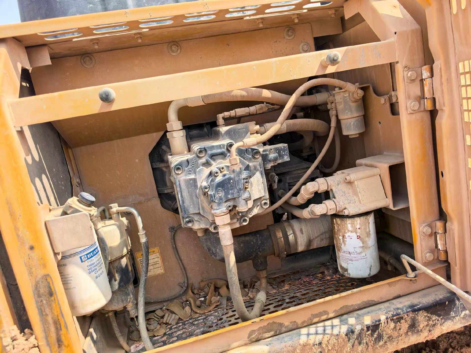 Used Sany SY205C Excavator 2021 Model / 6