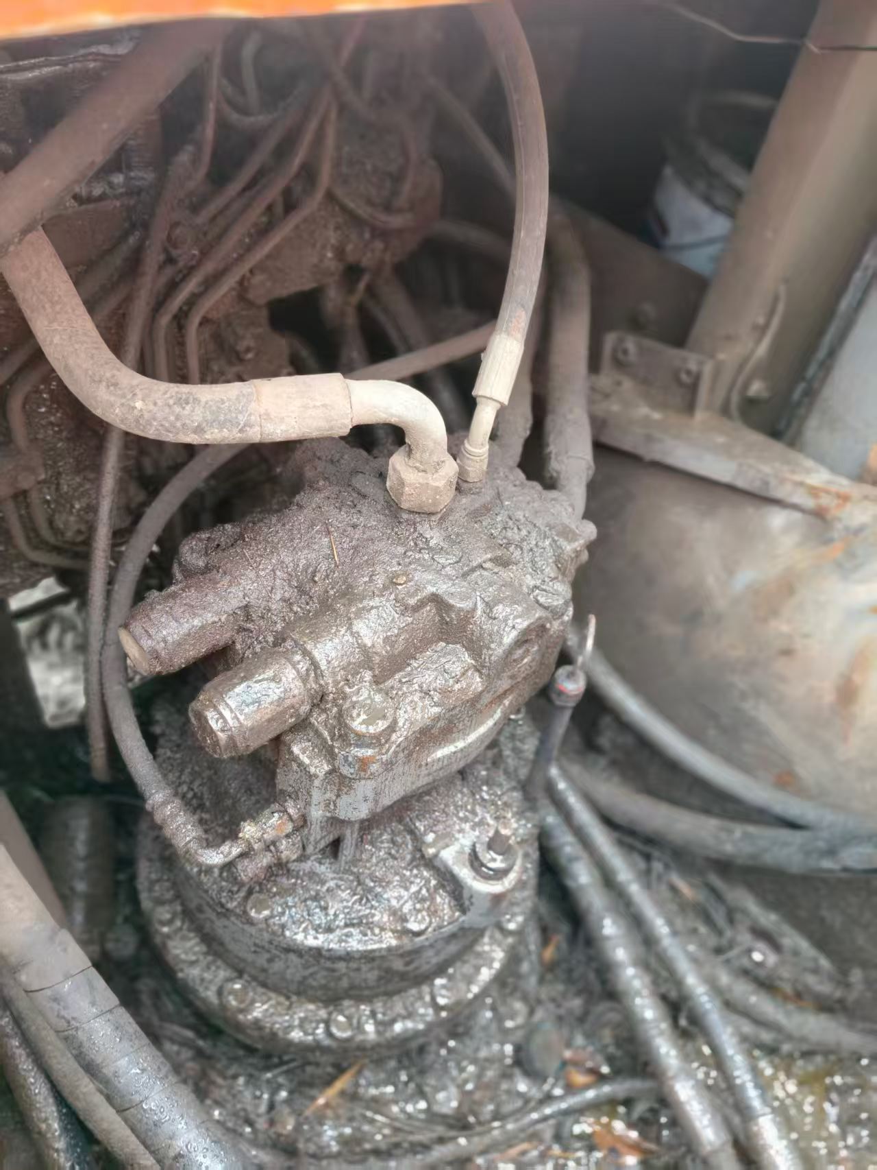 Used Hitachi ZX200-6 Excavator 2016 Model / 3