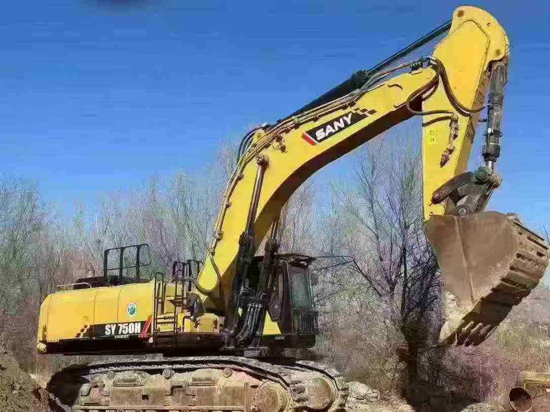 Used Sany SY750H Excavator 2020 Model / 2