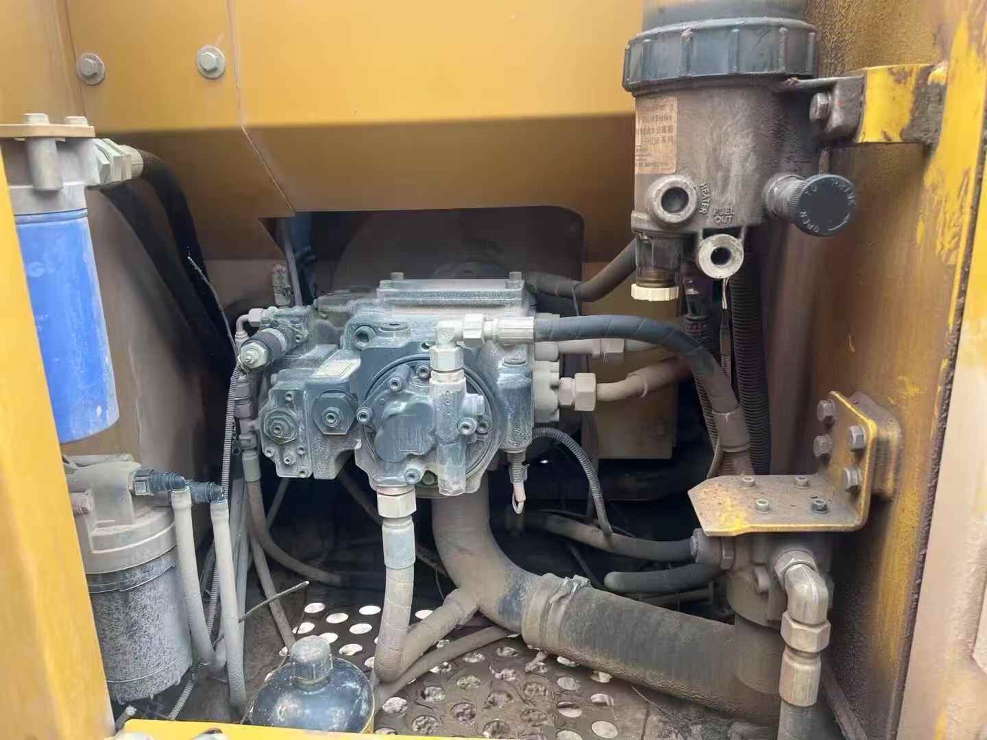 Used XCMG XE155D Excavator 2019 Model / 5