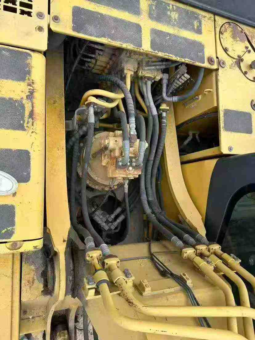 Used Komatsu PC360-7 Excavator 2014 Model / 5