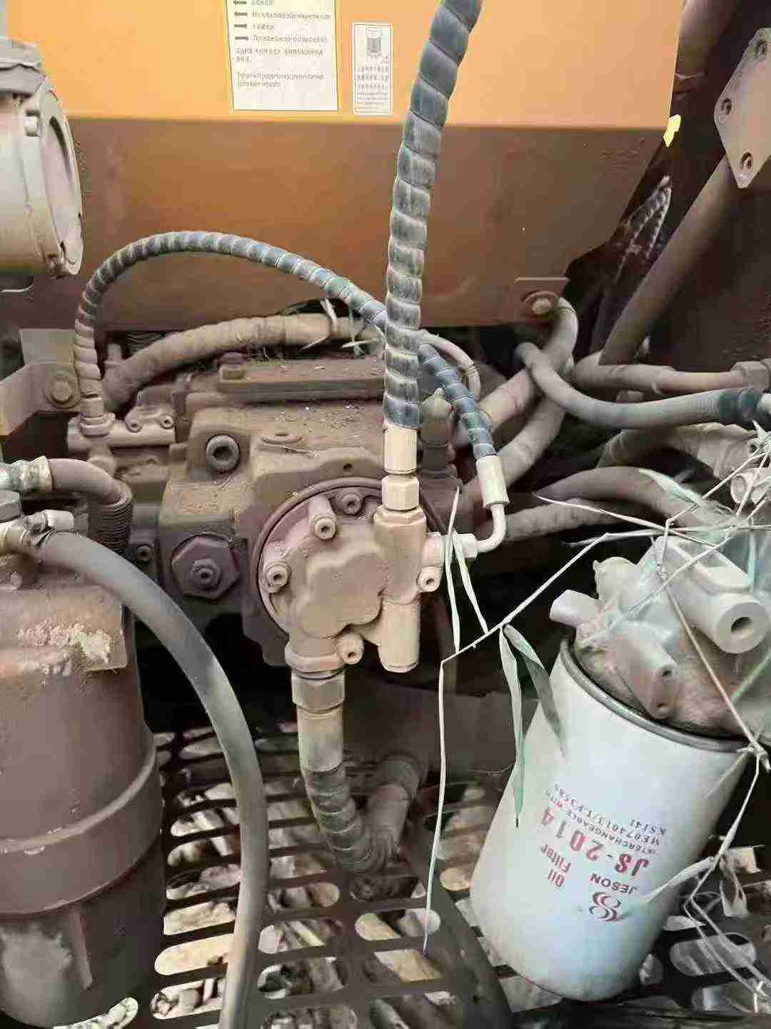 Used Sany SY115C Excavator 2015 Model / 3