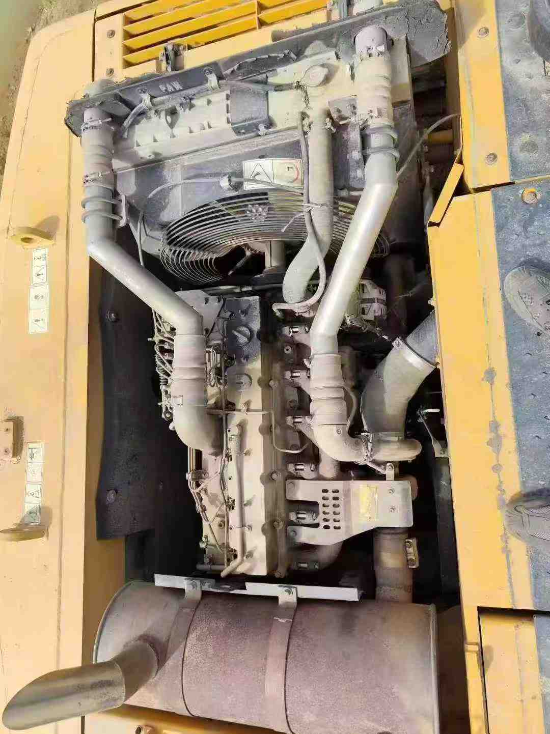 Used Hyundai R275LVS Excavator 2014 Model / 6