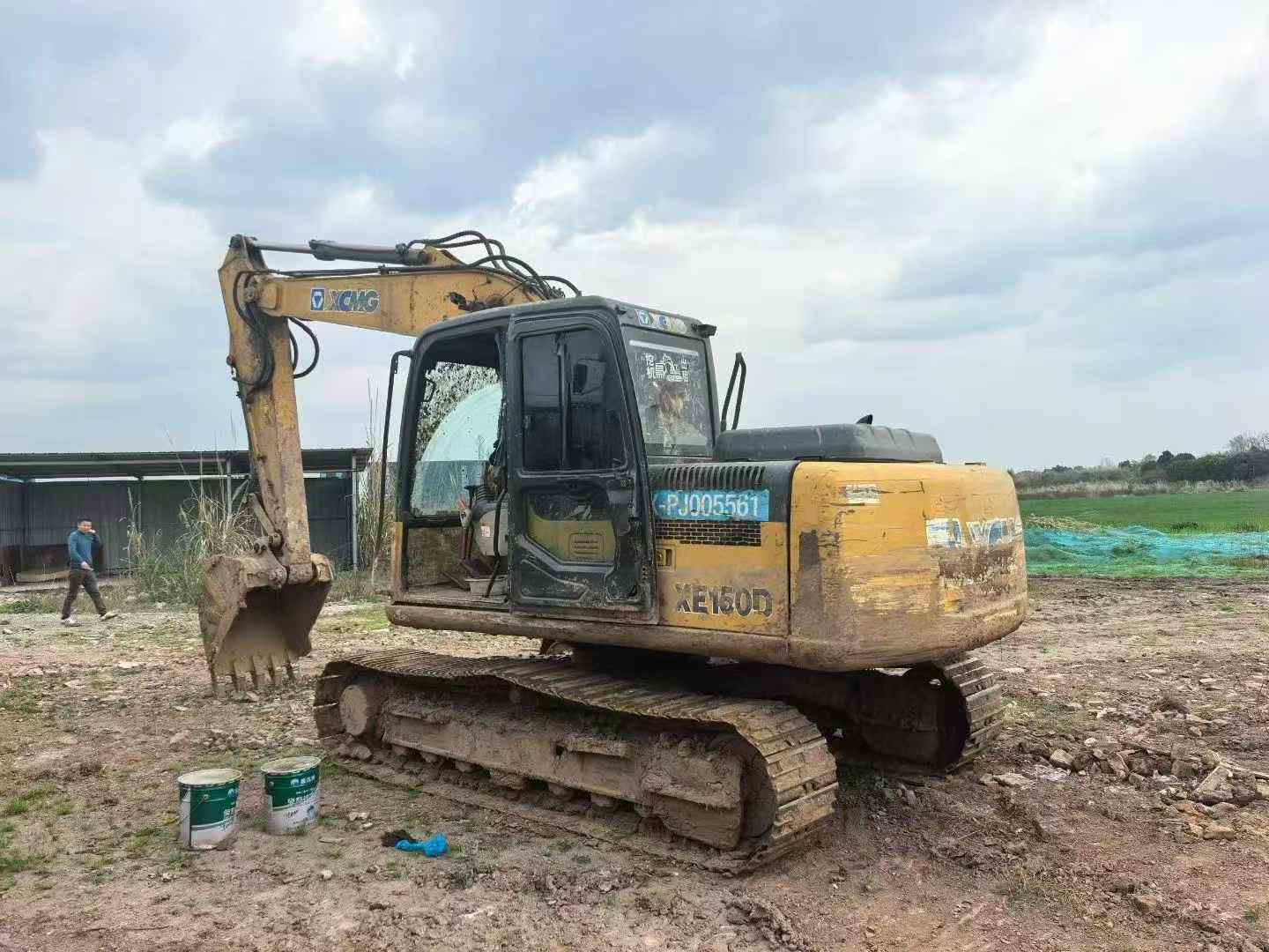 Used XCMG XE135B Excavator 2015 Model / 3