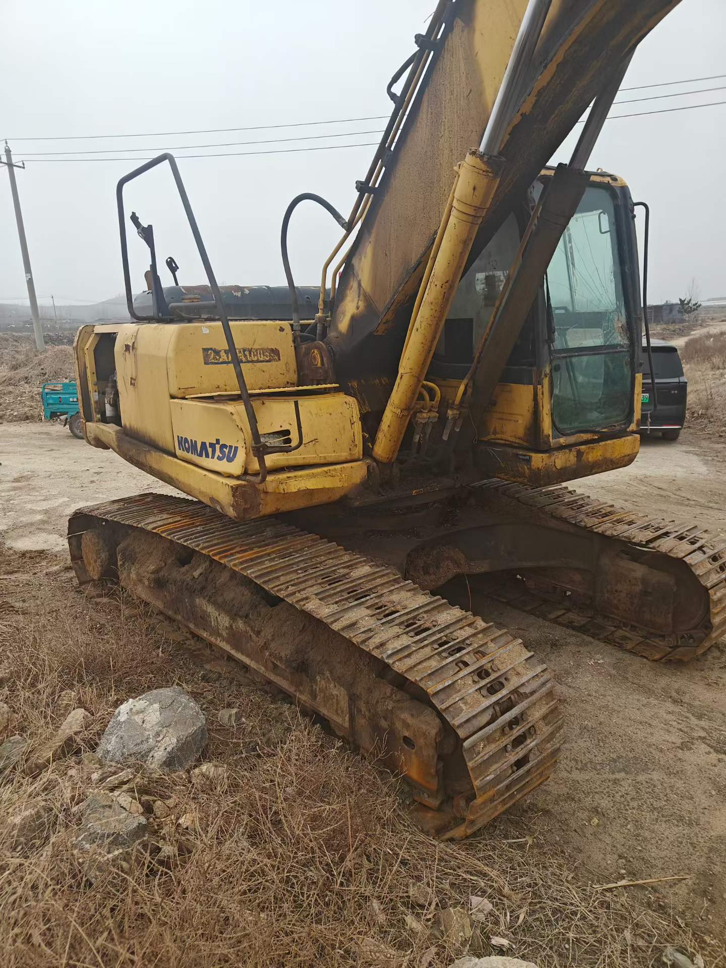 Used Komatsu PC200 Excavator 2010 Model / 4