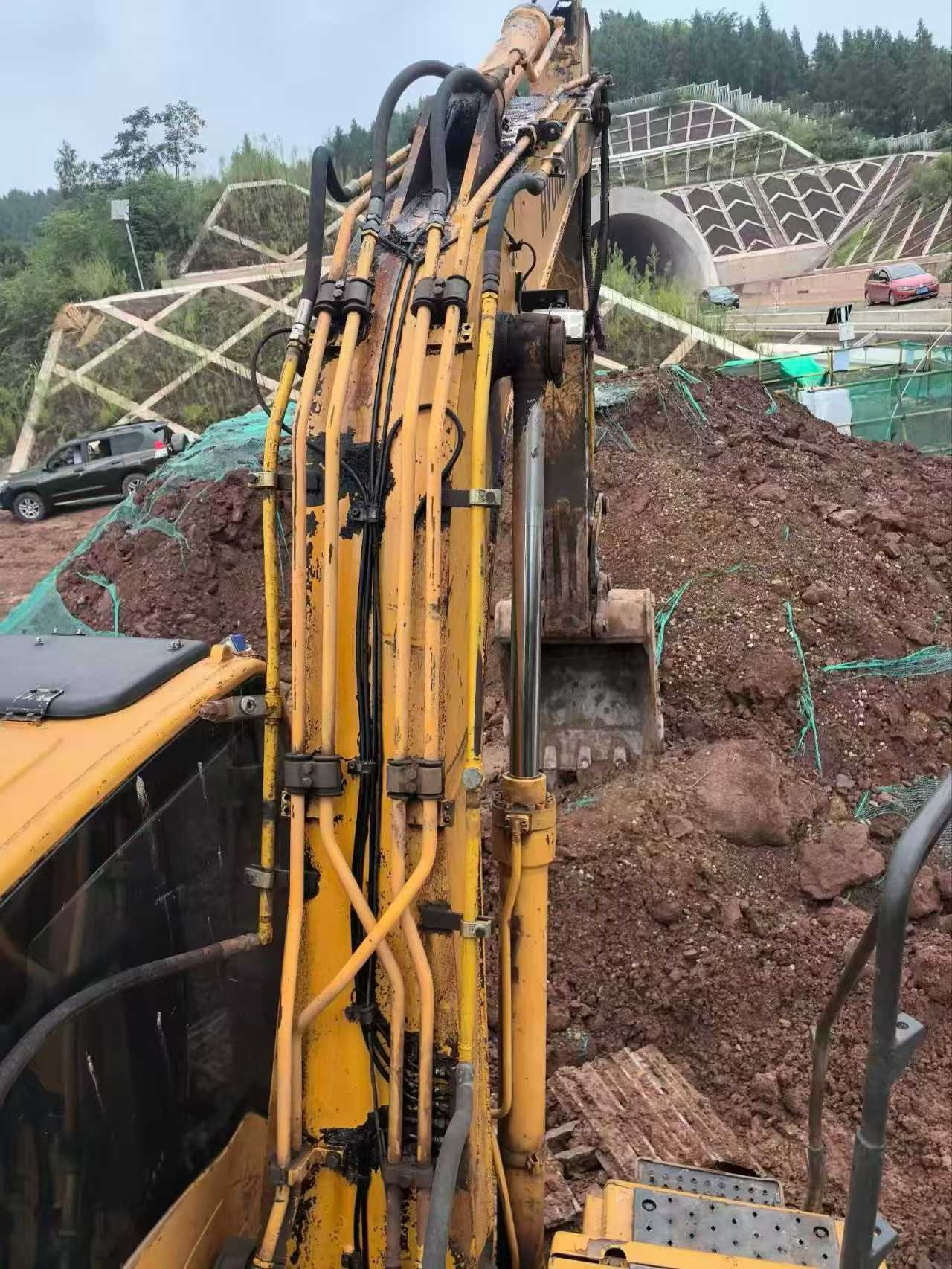 Used Hyundai R150-7 Excavator 2014 Model / 6