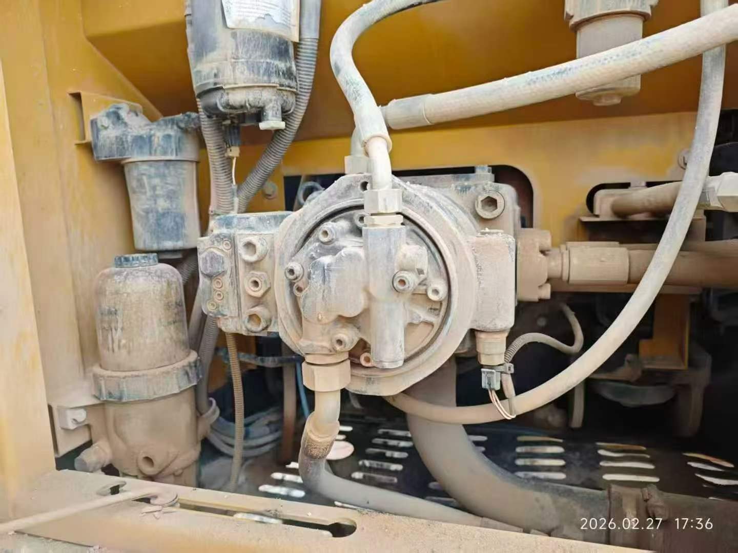 Used XCMG XE245D Excavator 2021 Model / 4