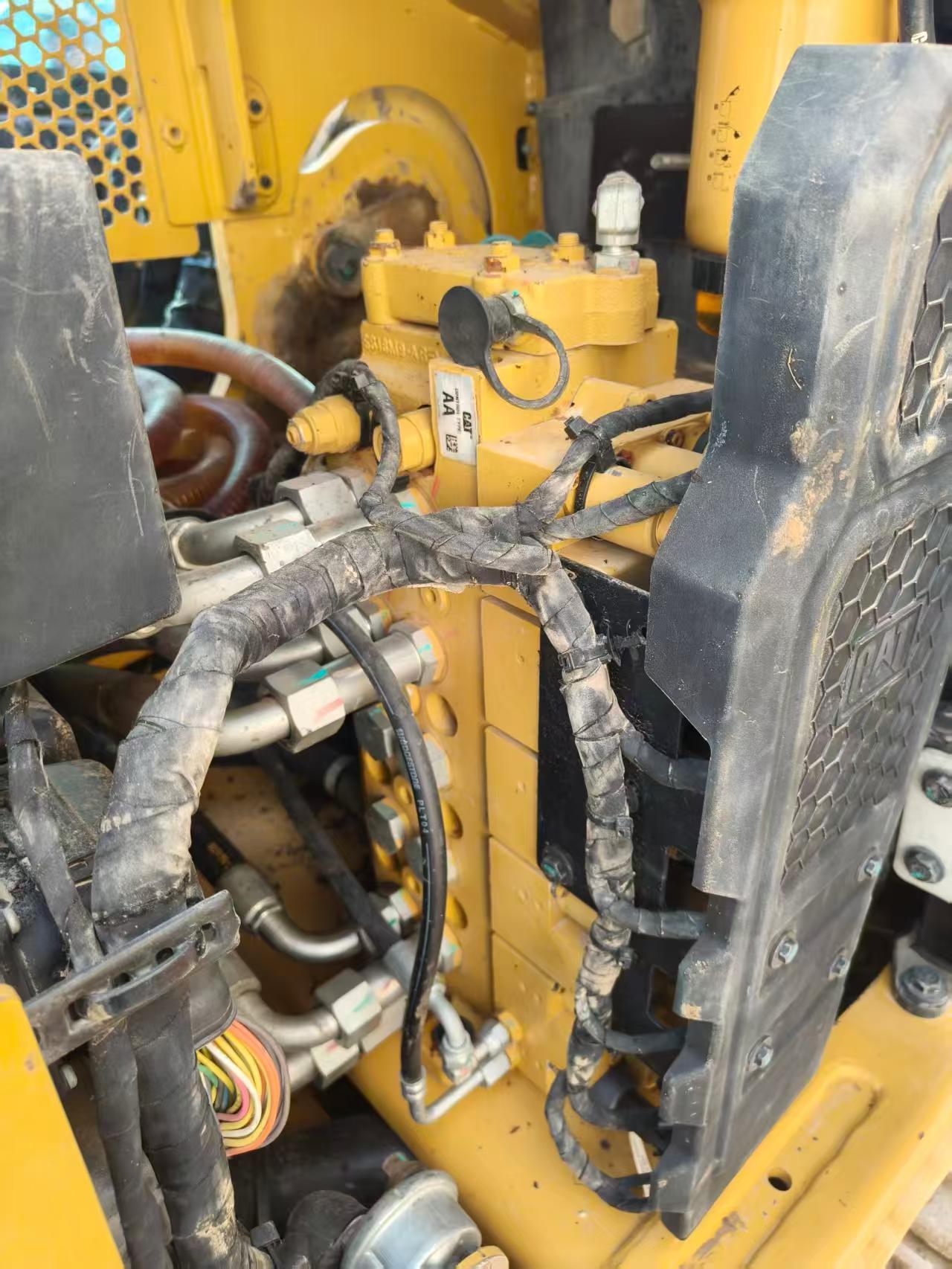 Used Caterpillar CAT310  Excavator 2019 Model / 3