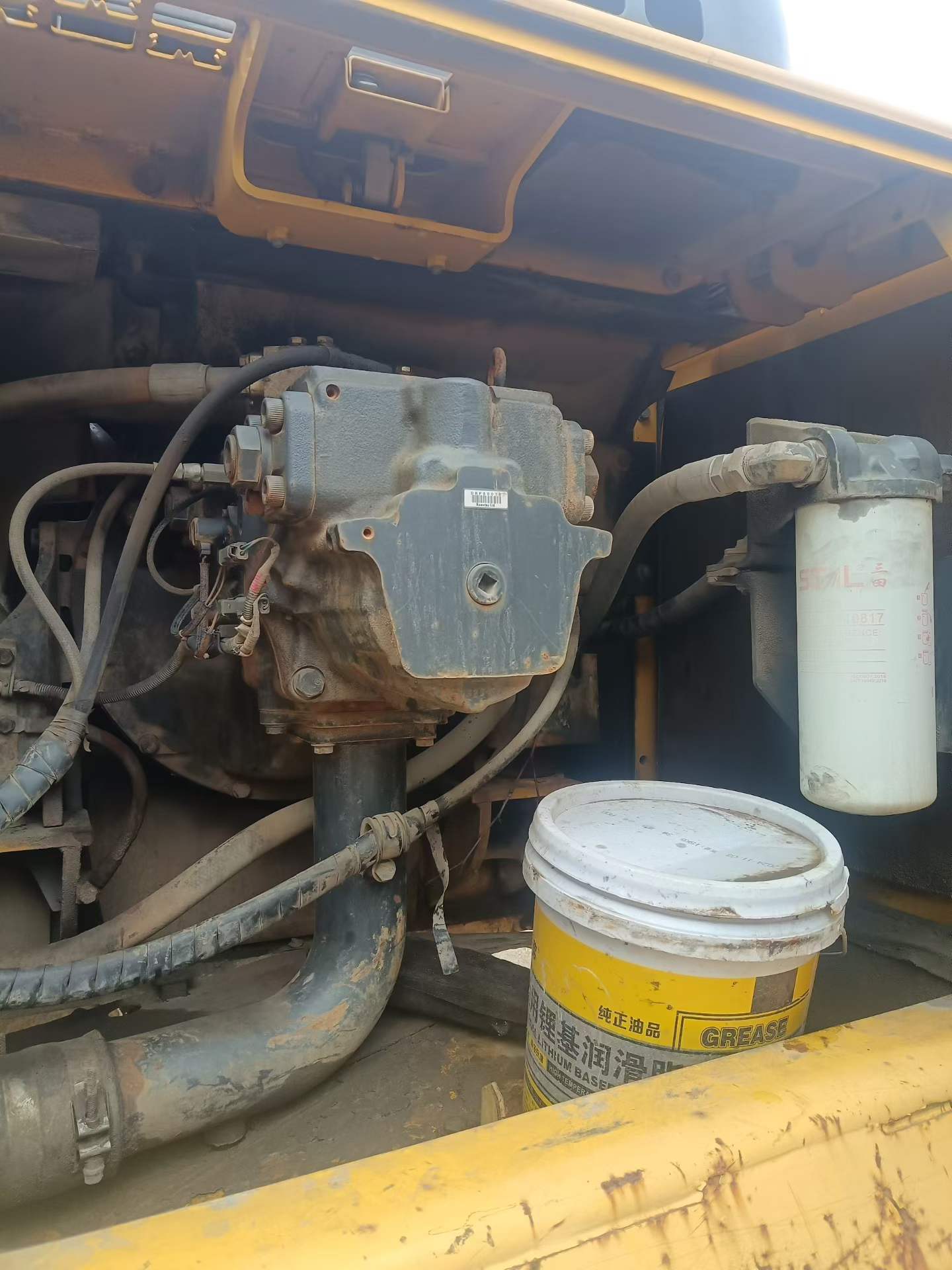 Used Caterpillar 350L Excavator 2016 Model / 9