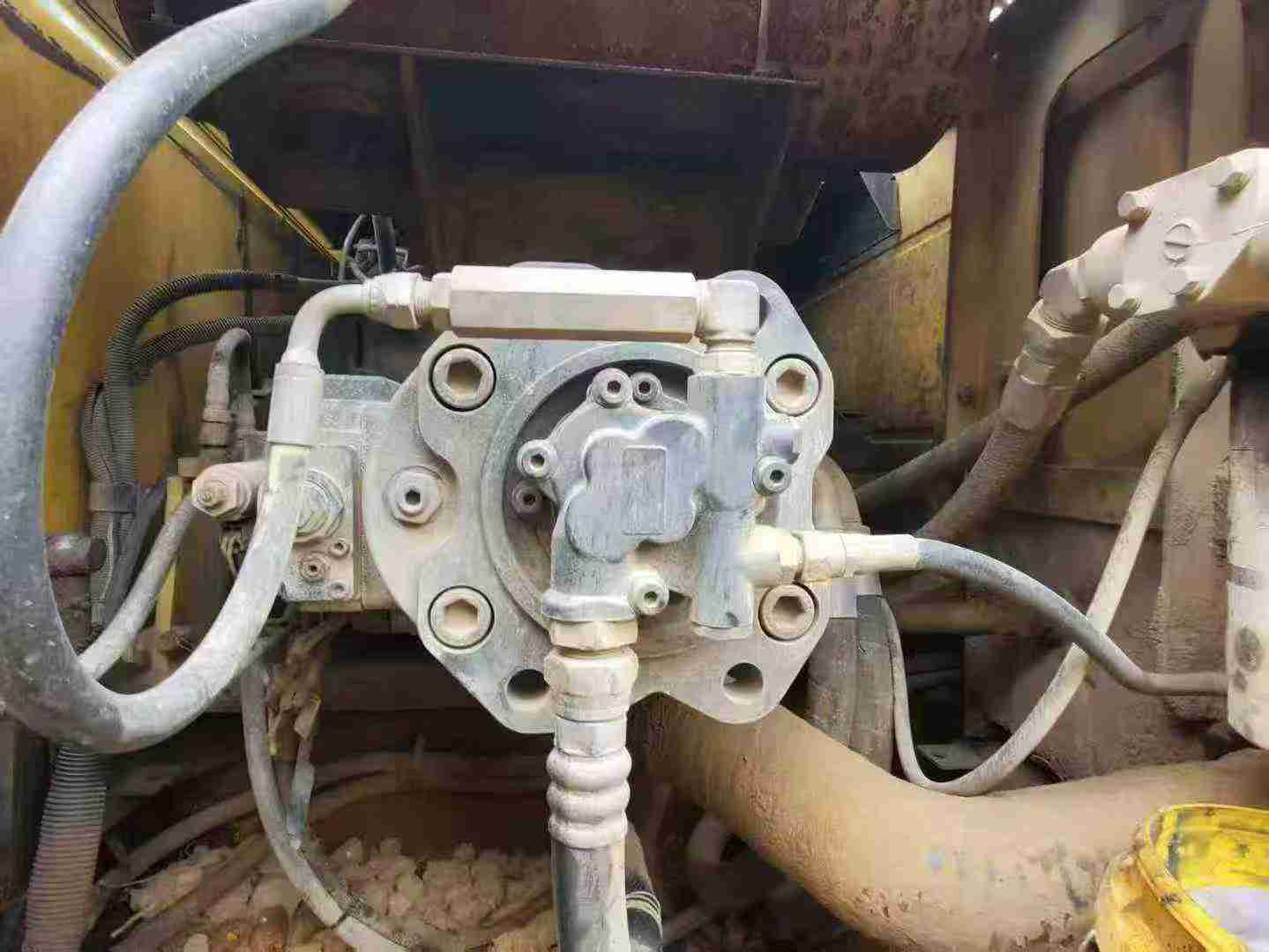 Used Kobelco SK350-8 Excavator 2016 Model / 9